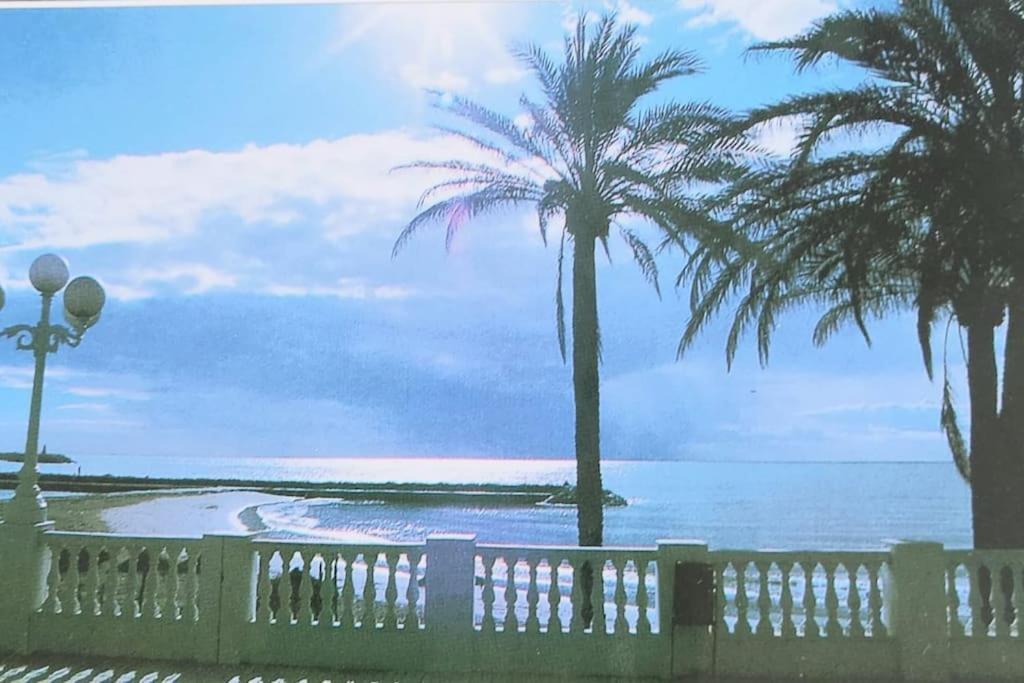 Lux. Frontbeach-Terrace. 5 Pools.Tv. 2 A.C.Netflix Беналмадена Екстериор снимка